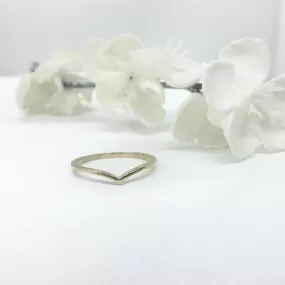 10k Gold Arrow Ring