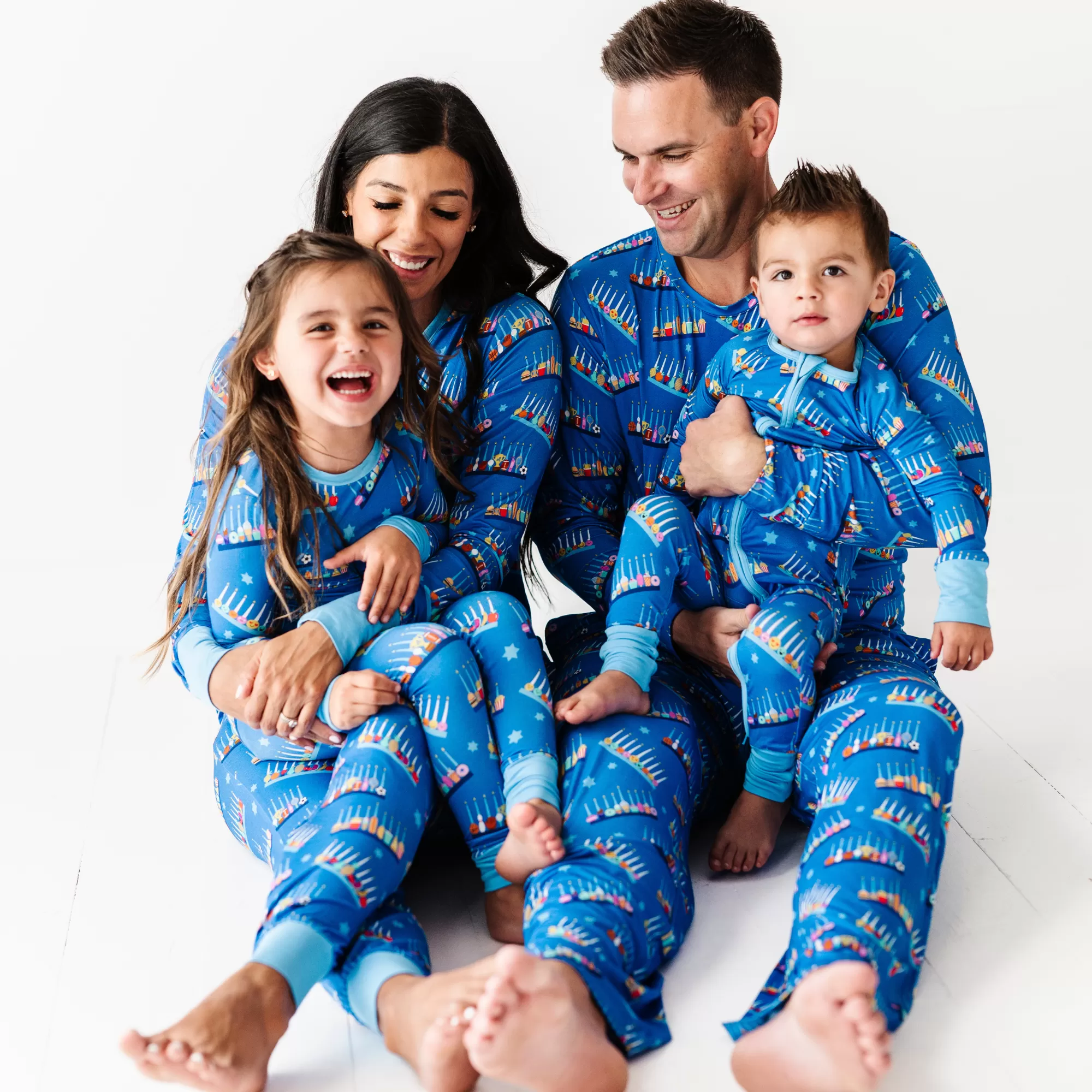 8 Comfy Nights Convertible Footies