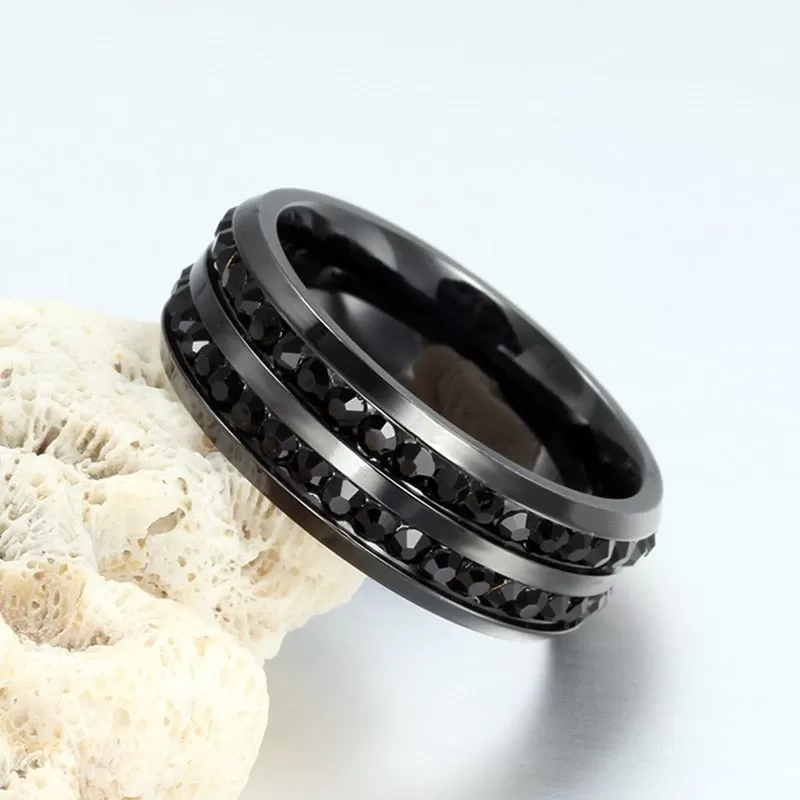 Black Cubic Zirconia and Rhinestones Heart Stainless Steel Ring Set