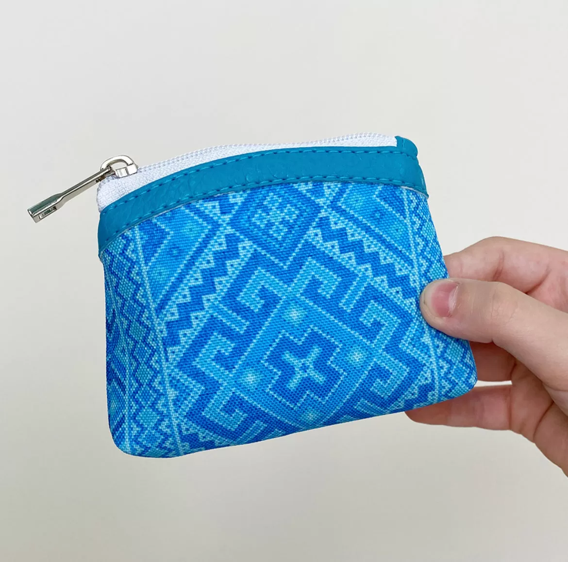 Change-Purse Blue Vyshyvanka”