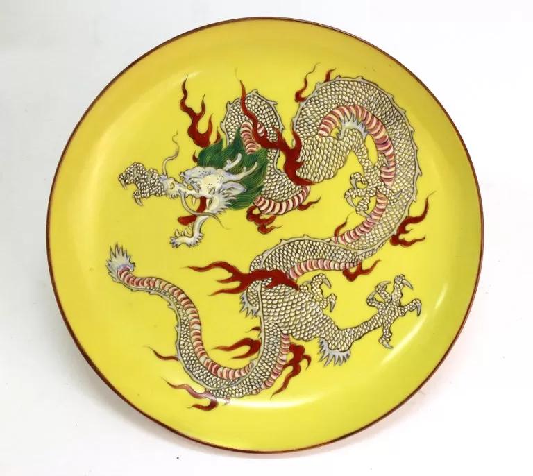 Chinese Yellow Porcelain Charger With Five-Clawed Dragon