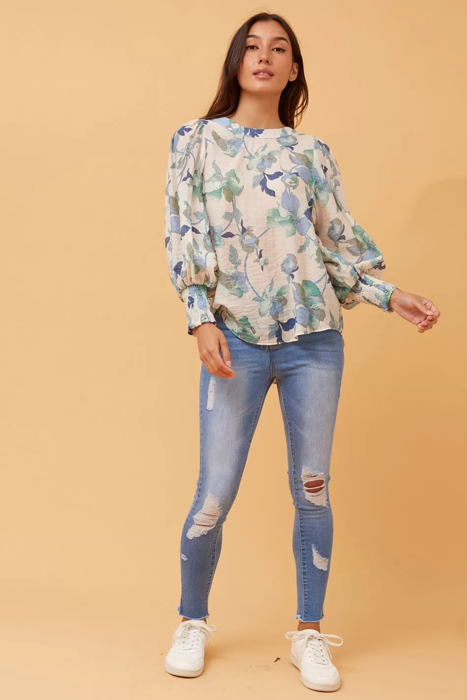 CLASSIC BALLOON SLEEVE FLORAL TOP