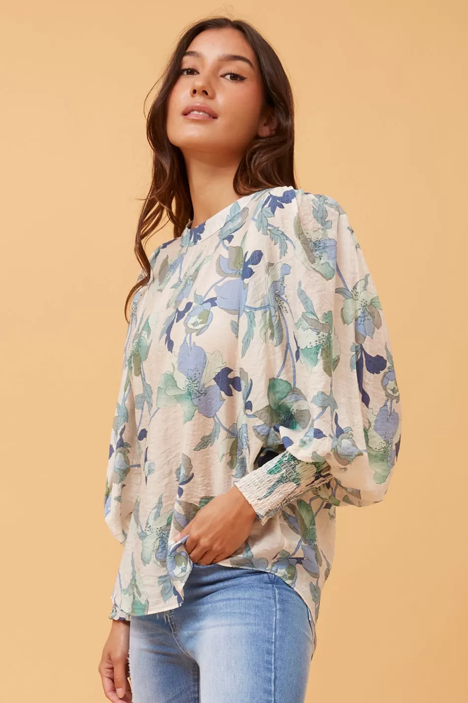 CLASSIC BALLOON SLEEVE FLORAL TOP