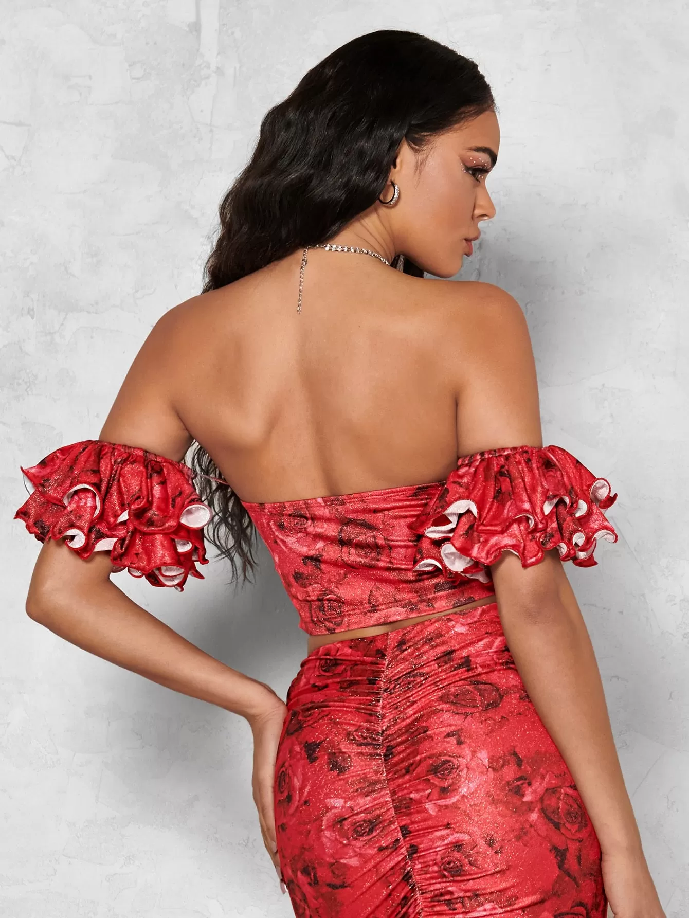 Floral Print Off Shoulder Puff Sleeve Ruched Crop Metallic Top