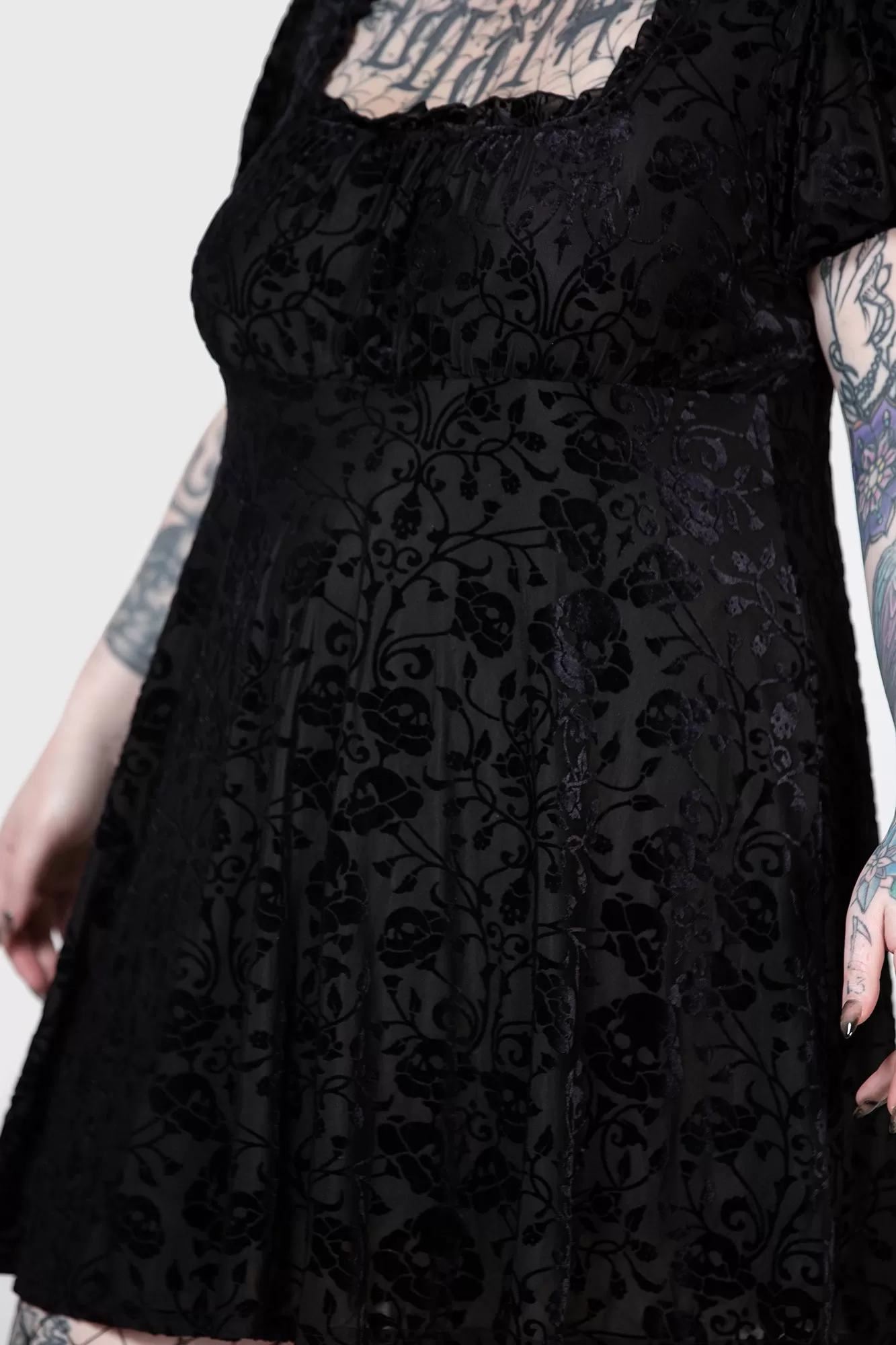 Mildred Dress [PLUS]