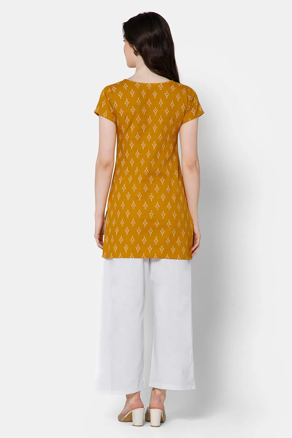 Mythri Women's Casual Tops with Minimalistic Mirror Embroidery With Lace At  The Neckline And Princess Line - Mustard - E009