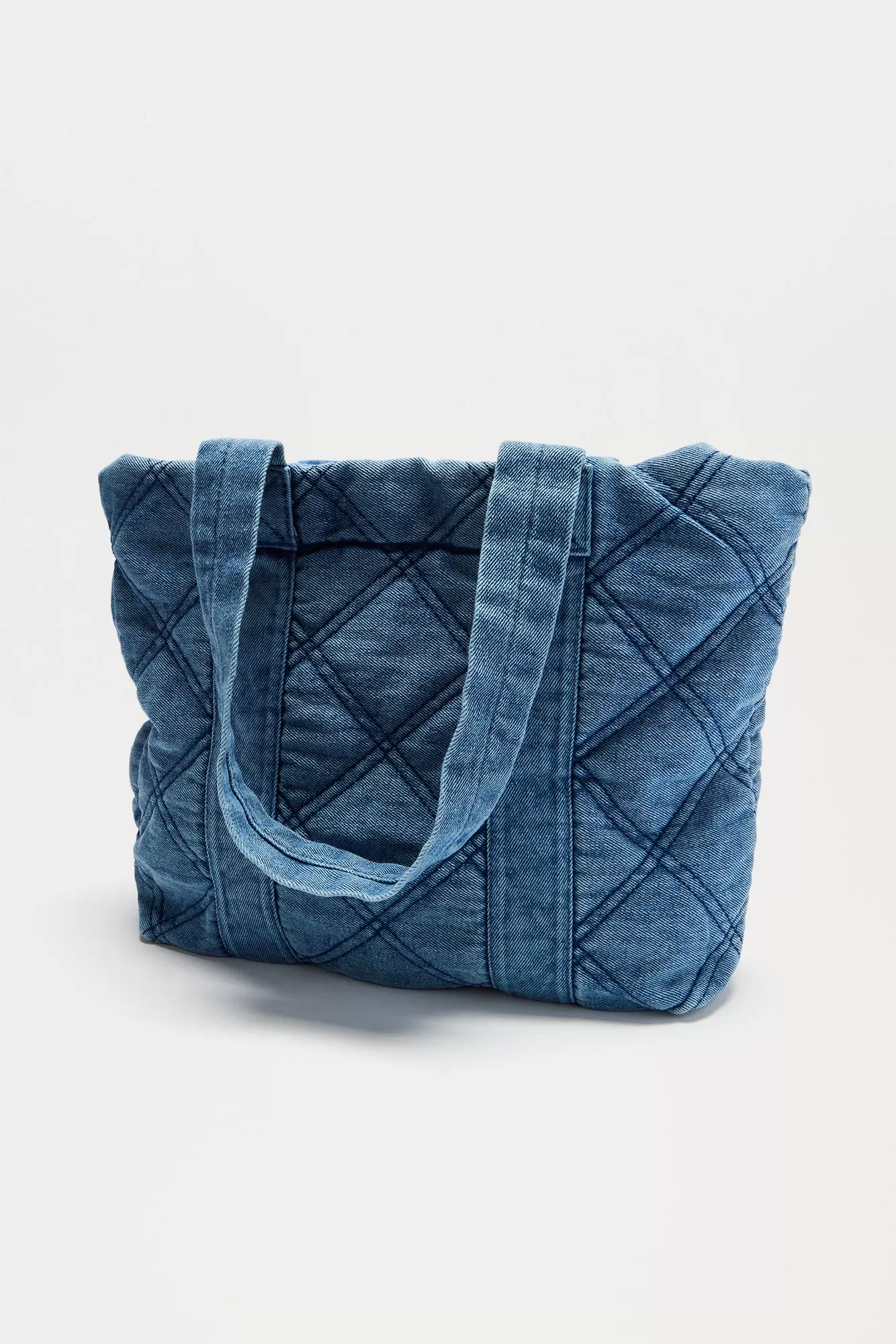 Quilted Denim Tote Bag - Medium Wash