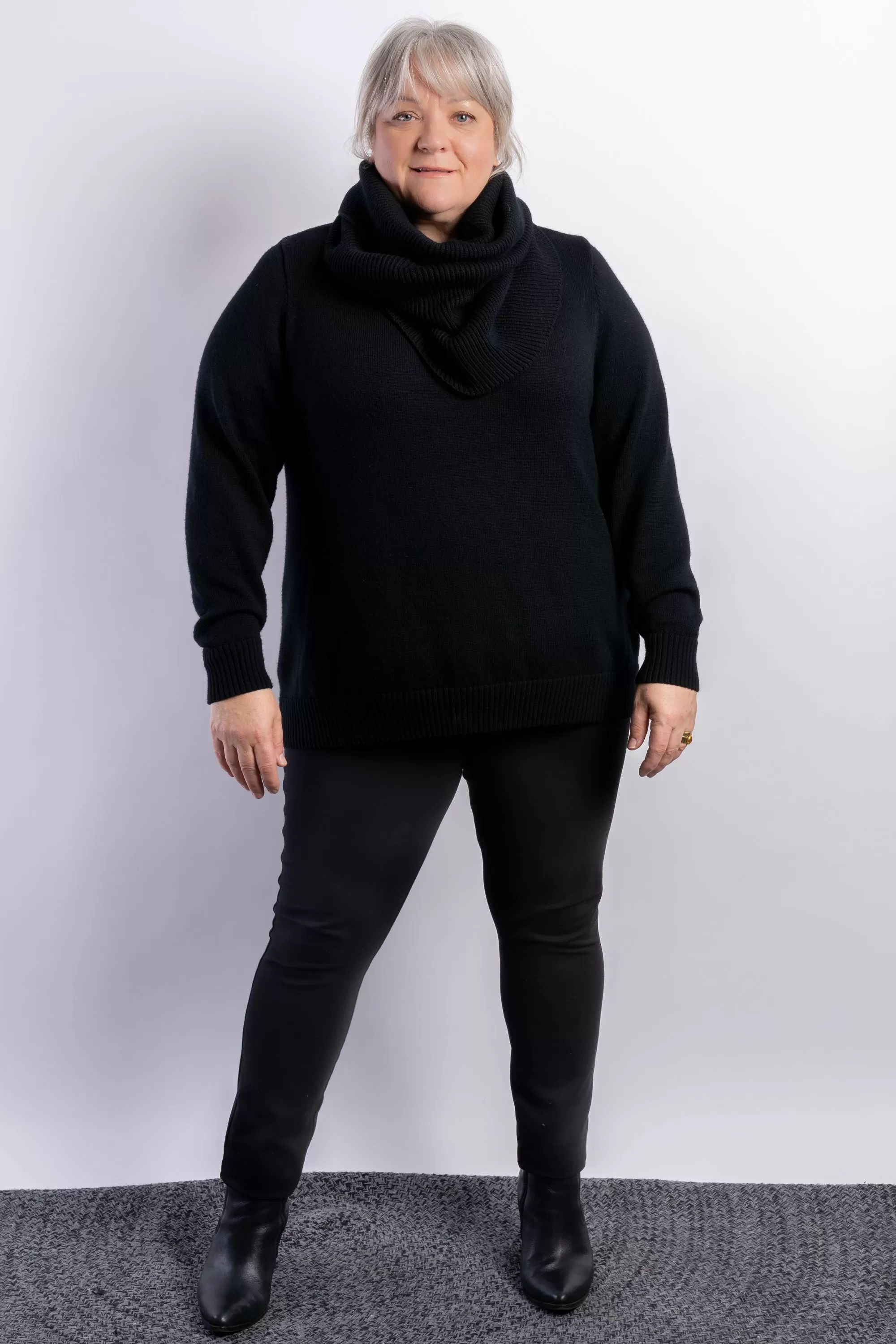 Wintertime Love Merino Knit - Black