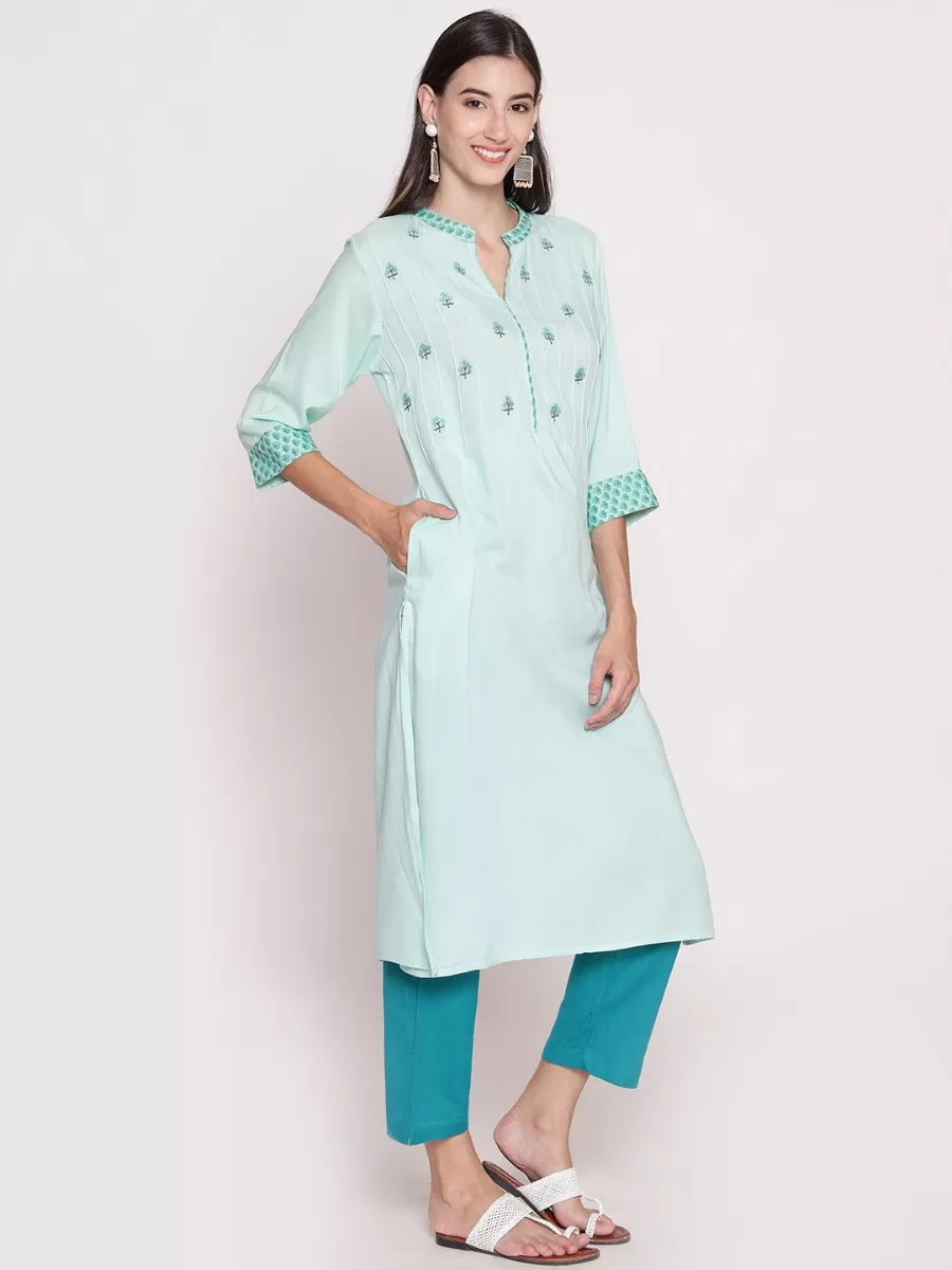 Women Aqua Blue Embroidered Kurta